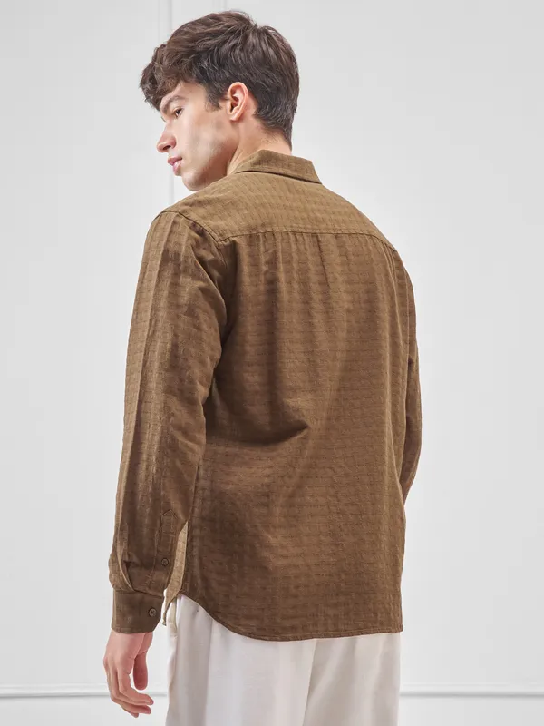 Highlander Men Brown Self Design Relaxed Fit Casual Shirt