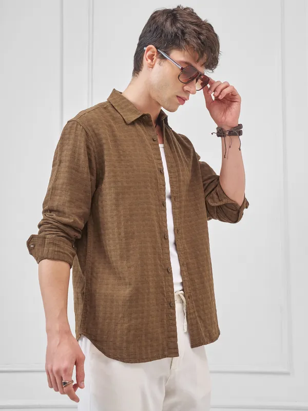 Highlander Men Brown Self Design Relaxed Fit Casual Shirt