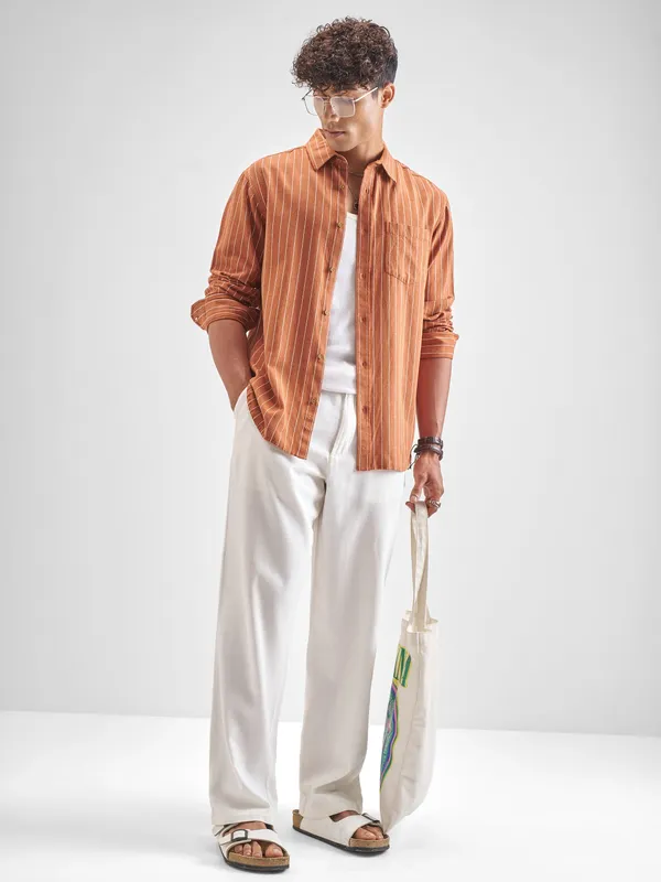 Men Regular Fit Casual Shirt