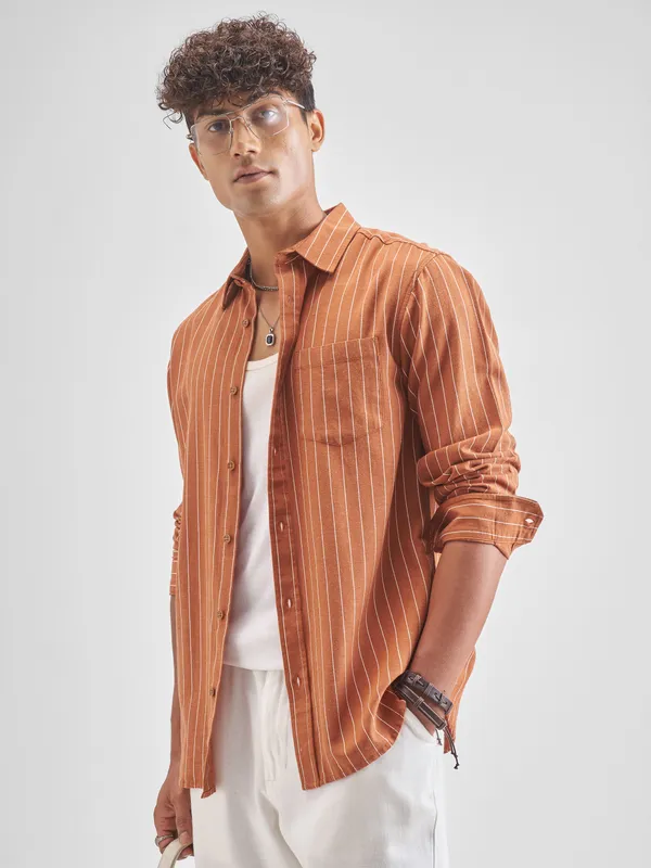 Men Regular Fit Casual Shirt