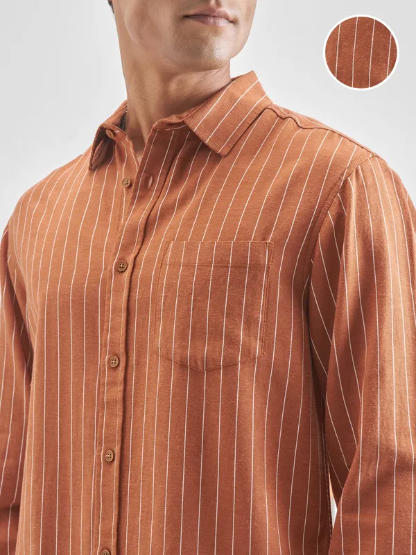 Men Regular Fit Casual Shirt
