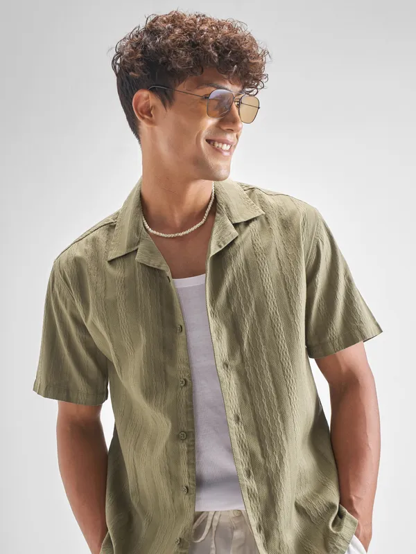 Highlander Men Olive Self Design Relaxed Fit Casual Shirt
