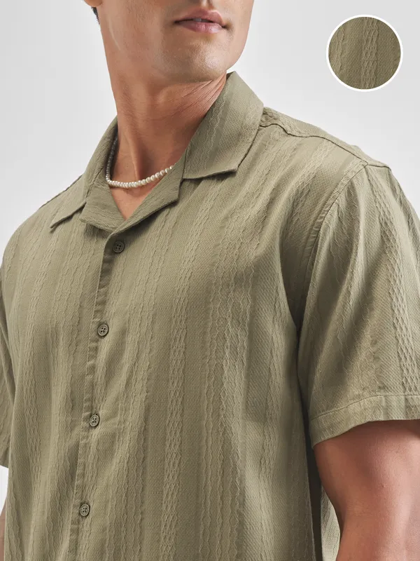 Highlander Men Olive Self Design Relaxed Fit Casual Shirt