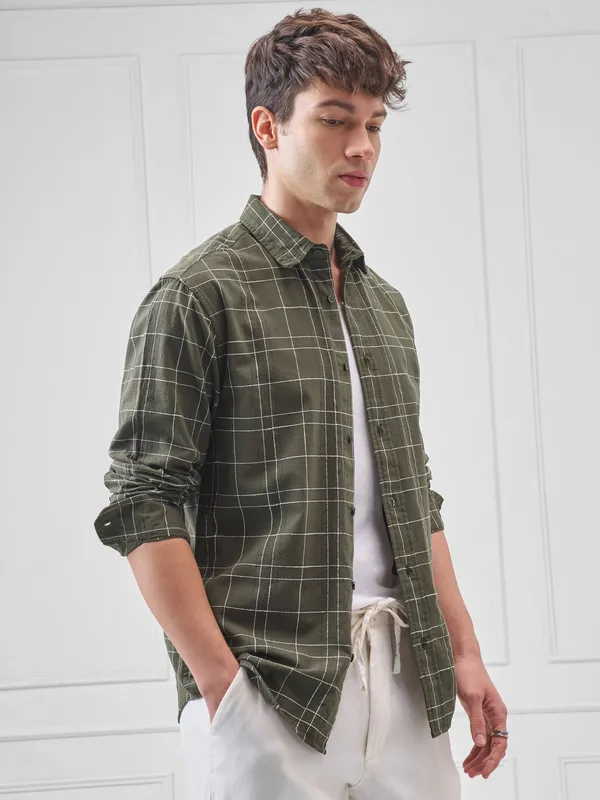 Highlander Men Olive Checked Relaxed Fit Casual Shirt