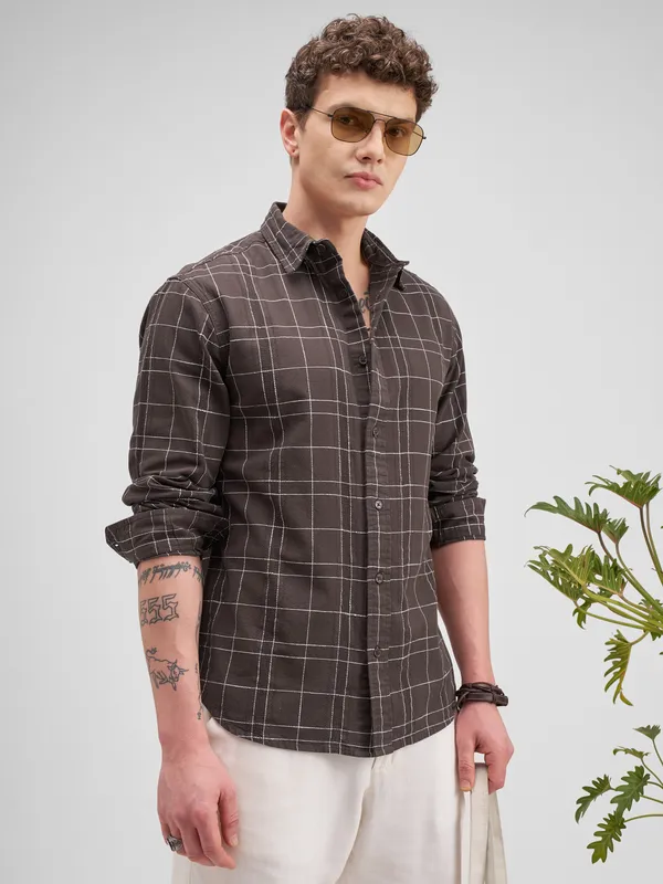Highlander Men Brown Checked Regular Fit Casual Shirt