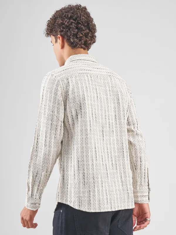 Highlander Men Cream Striped Slim Fit Casual Shirt