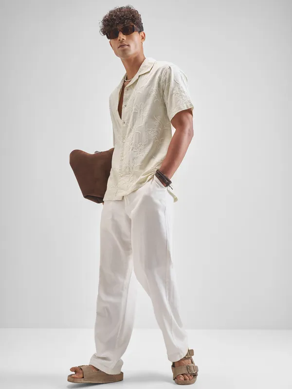 Highlander Men Cream Embroidered Relaxed Fit Casual Shirt