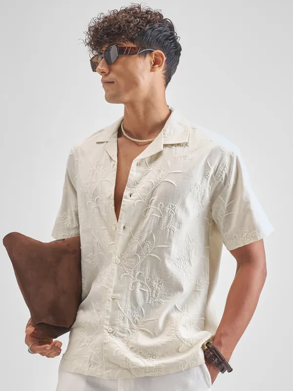 Highlander Men Cream Embroidered Relaxed Fit Casual Shirt