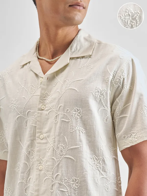 Highlander Men Cream Embroidered Relaxed Fit Casual Shirt