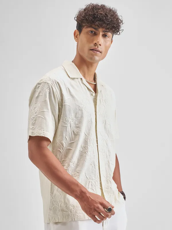 Highlander Men Cream Embroidered Relaxed Fit Casual Shirt