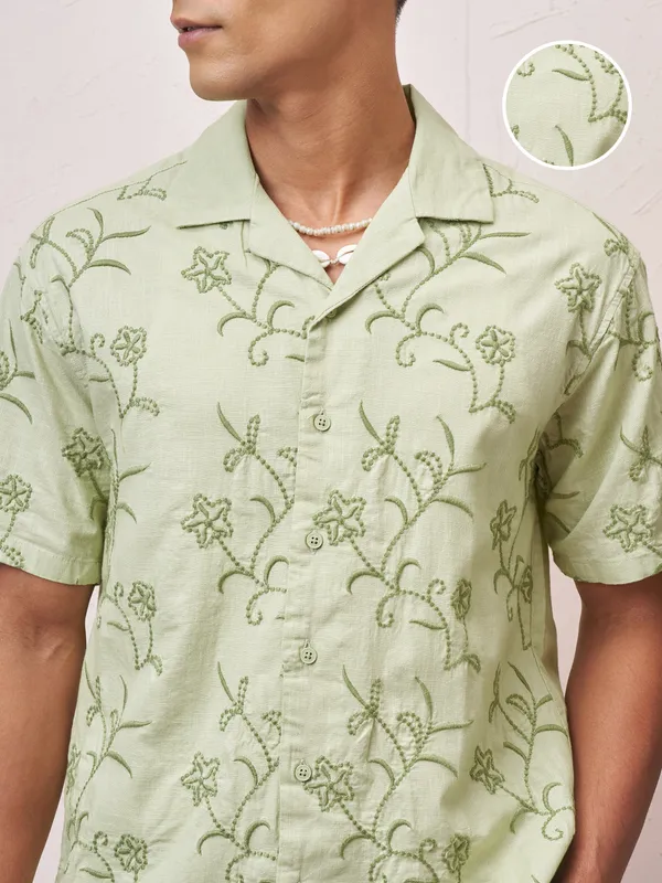 Highlander Men Green Embroidered Relaxed Fit Casual Shirt