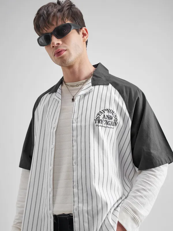 Highlander Men White Striped Boxy Fit Casual Shirt