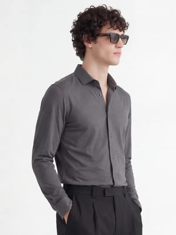 Highlander Men Grey Solid Slim Fit Casual Shirt