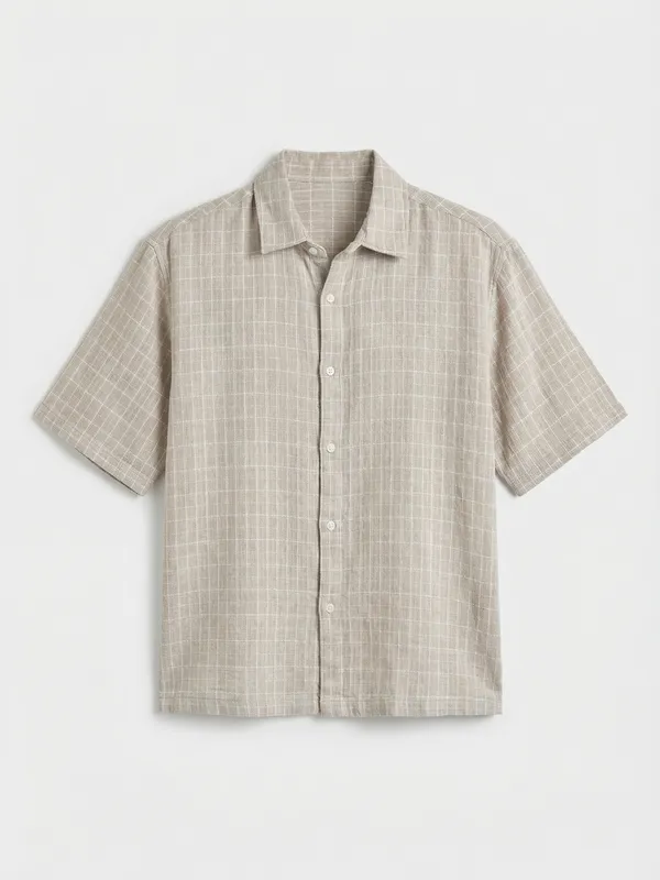 Highlander Men Beige Checked Boxy Fit Casual Shirt