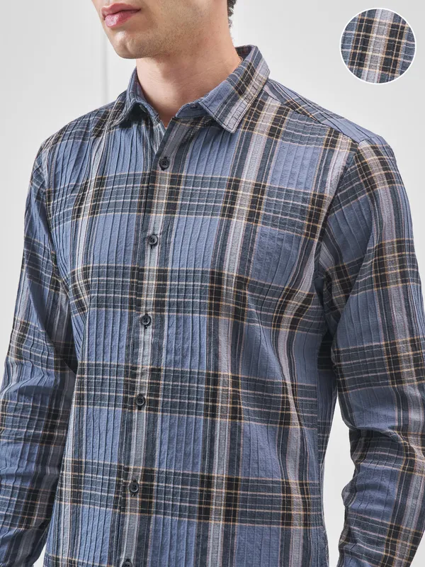 Highlander Men Blue Checked Slim Fit Casual Shirt