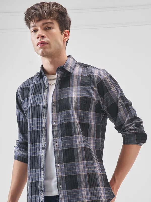 Highlander Men Black Checked Slim Fit Casual Shirt