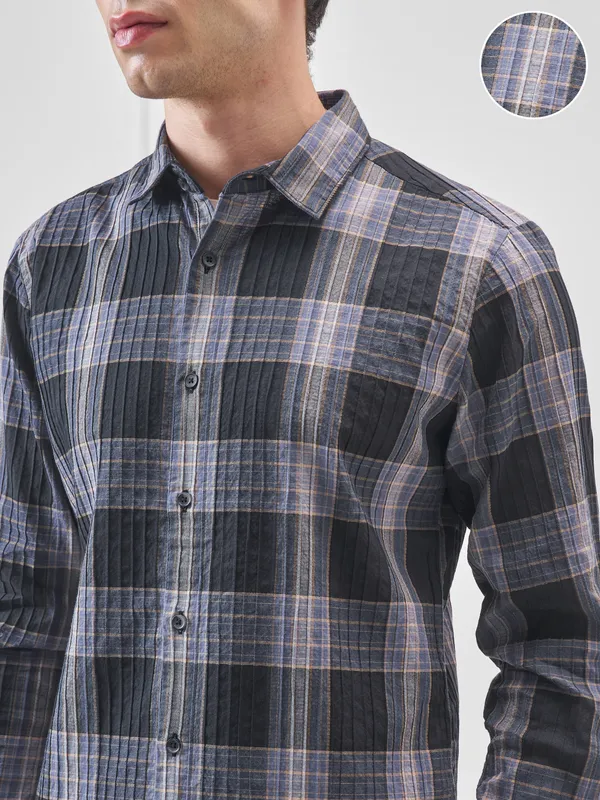 Highlander Men Black Checked Slim Fit Casual Shirt