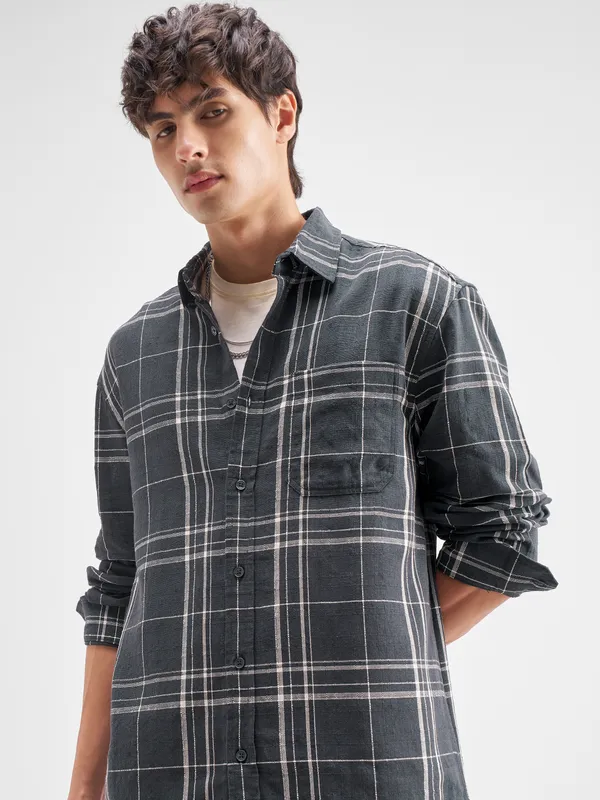 Men Relaxed Fit Casual Shirt