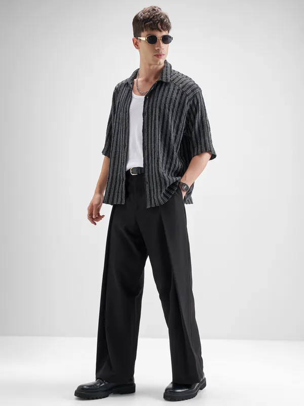 Highlander Men Black Striped Boxy Fit Casual Shirt