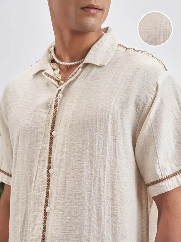 Highlander Men Beige Self Design Relaxed Fit Casual Shirt