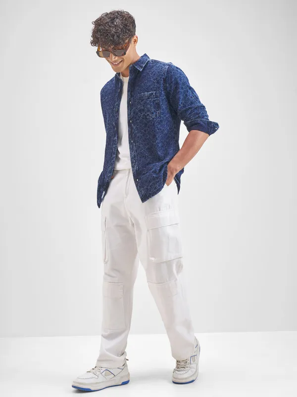 Highlander Men Navy Blue Self Design Slim Fit Casual Shirt