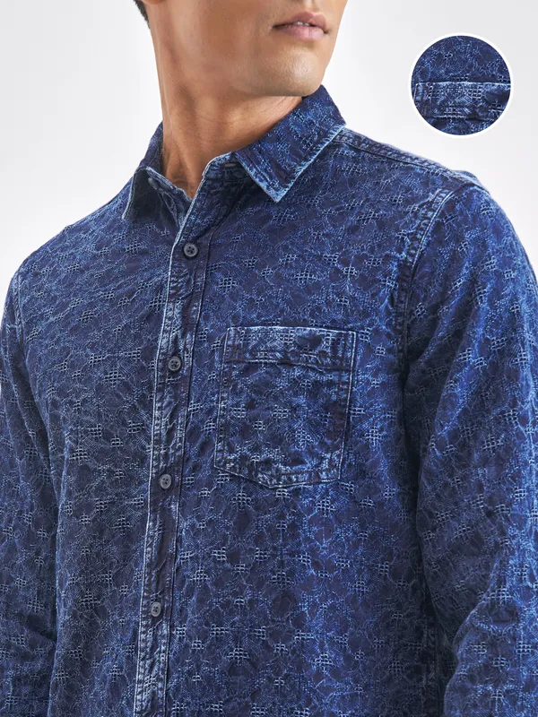 Highlander Men Navy Blue Self Design Slim Fit Casual Shirt