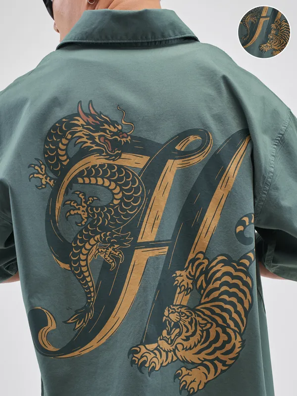Highlander Men Green Printed Boxy Fit Casual Shirt