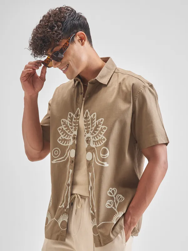 Highlander Men Brown Printed Relaxed Fit Casual Shirt