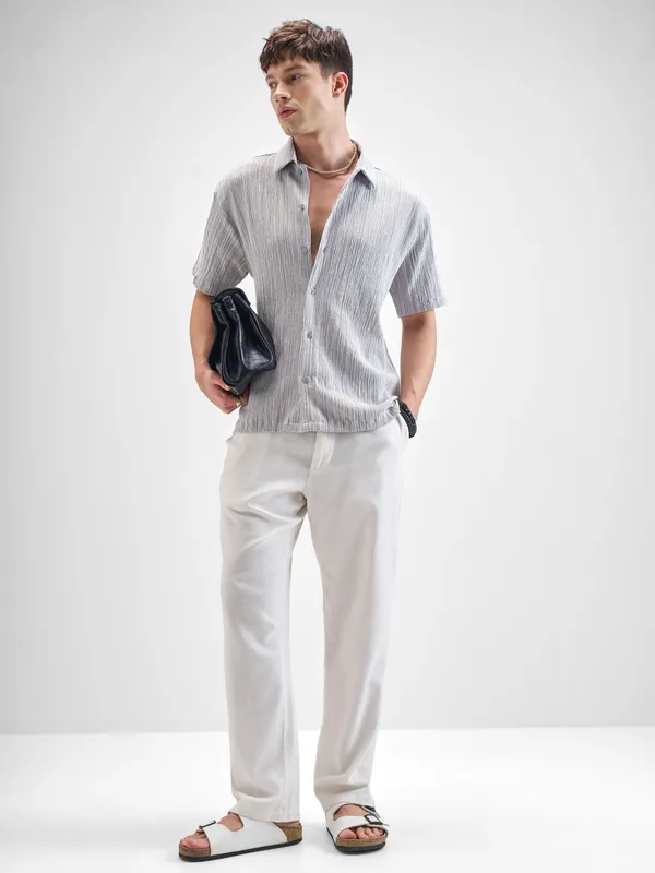 Highlander Men Grey Self Design Relaxed Fit Casual Shirt