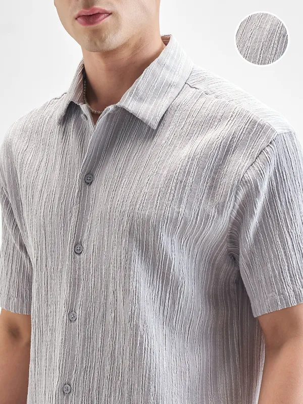 Highlander Men Grey Self Design Relaxed Fit Casual Shirt