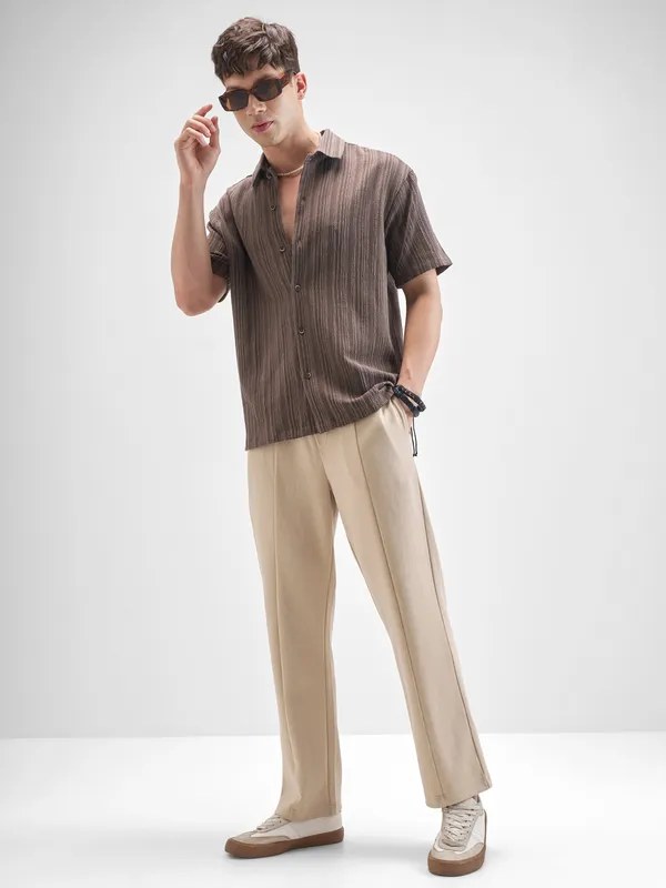 Highlander Men Brown Self Design Relaxed Fit Casual Shirt