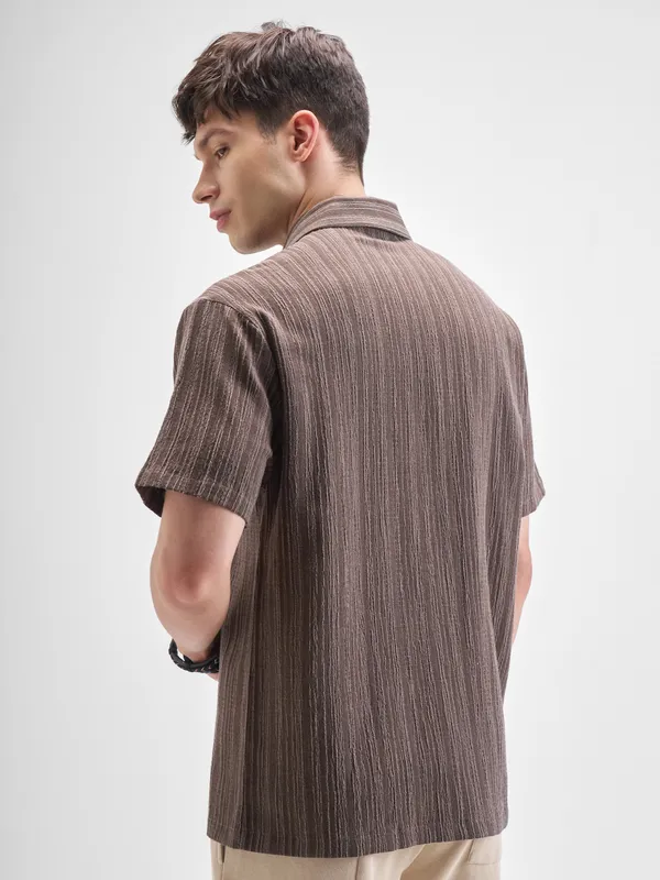 Highlander Men Brown Self Design Relaxed Fit Casual Shirt