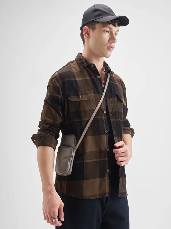 Men Relaxed Fit Casual Shirt