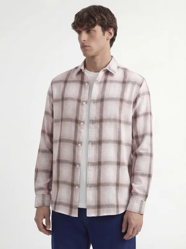 Highlander Men Pink Checked Regular Fit Casual Shirt