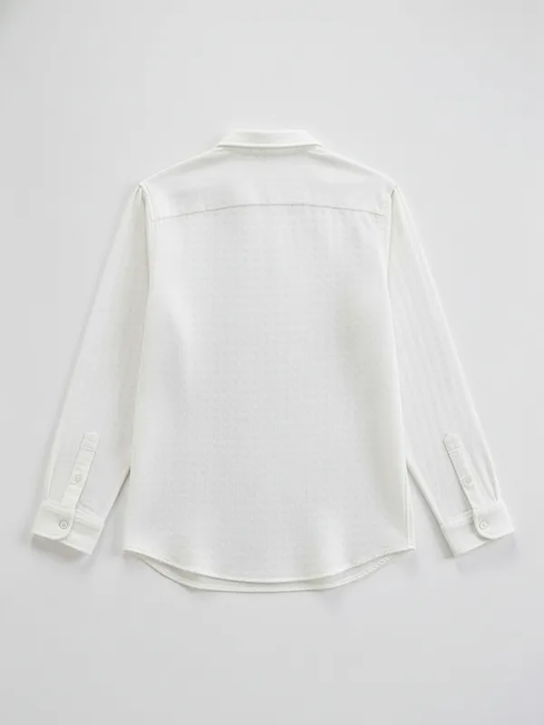 Highlander Men Off White Self Design Relaxed Fit Casual Shirt