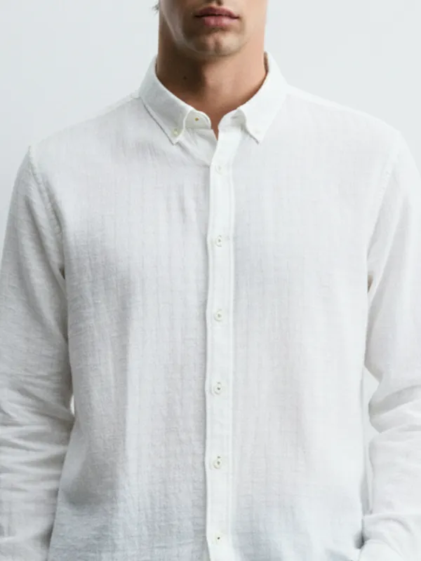 Highlander Men Off White Self Design Relaxed Fit Casual Shirt