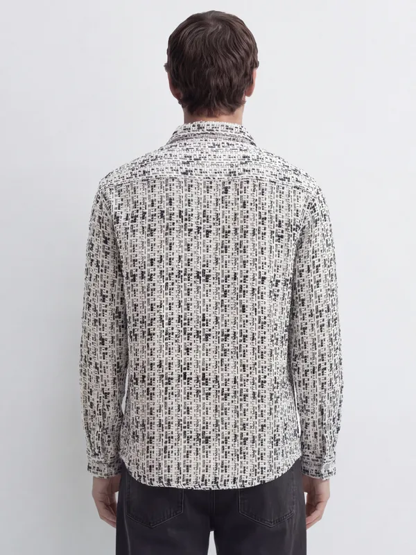 Highlander Men White Self Design Relaxed Fit Casual Shirt