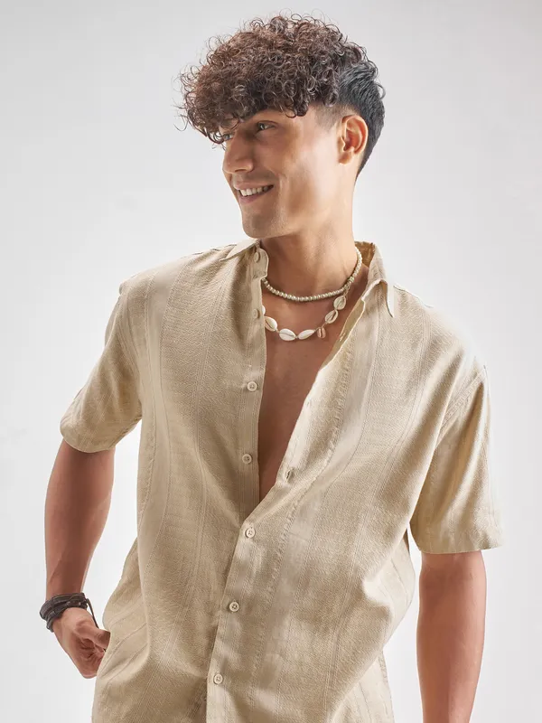 Highlander Men Beige Self Design Relaxed Fit Casual Shirt