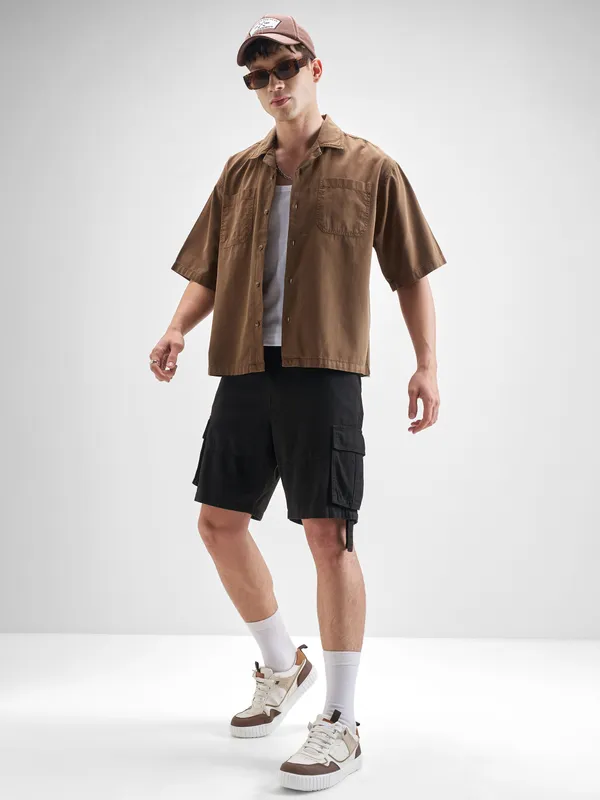 Highlander Men Brown Solid Boxy Fit Casual Shirt