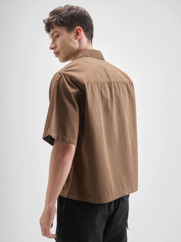 Highlander Men Brown Solid Boxy Fit Casual Shirt