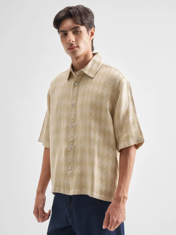 Highlander Men Beige Self Design Oversized Fit Casual Shirt