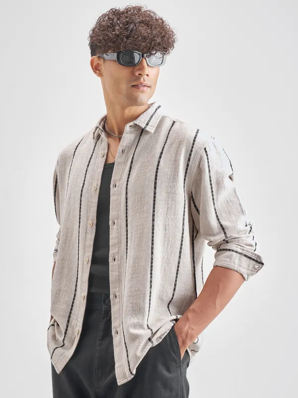 Highlander Men Beige Striped Relaxed Fit Casual Shirt