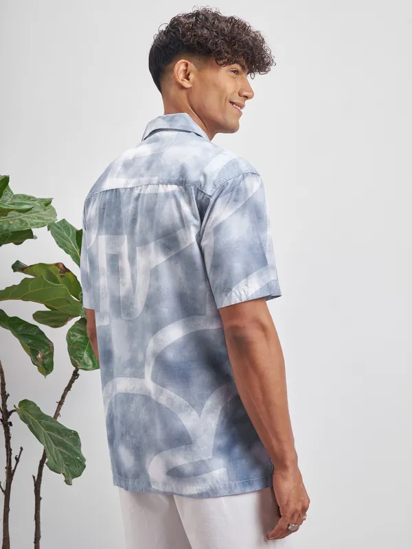 Highlander Men Blue Printed Relaxed Fit Casual Shirt