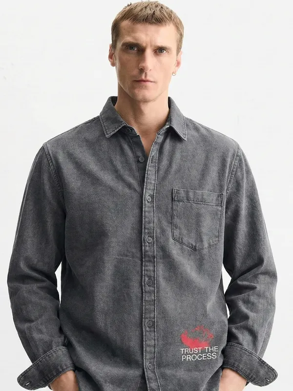 Men Regular Fit Casual Shirt
