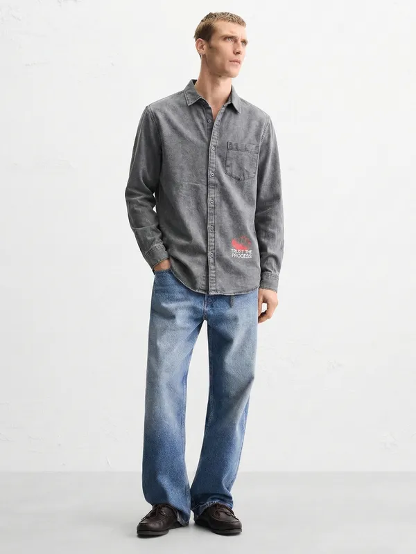 Men Regular Fit Casual Shirt