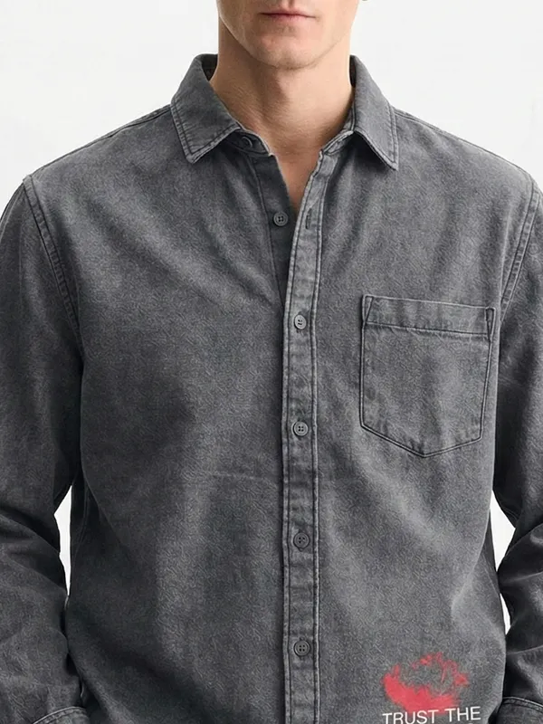 Men Regular Fit Casual Shirt