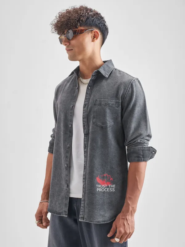 Highlander Men Grey Printed Regular Fit Casual Shirt