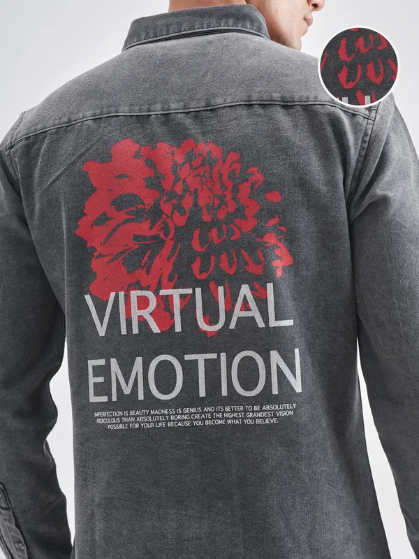 Highlander Men Grey Printed Regular Fit Casual Shirt