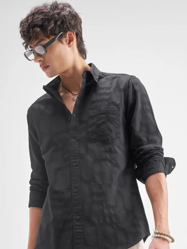 Highlander Men Black Self Design Regular Fit Casual Shirt