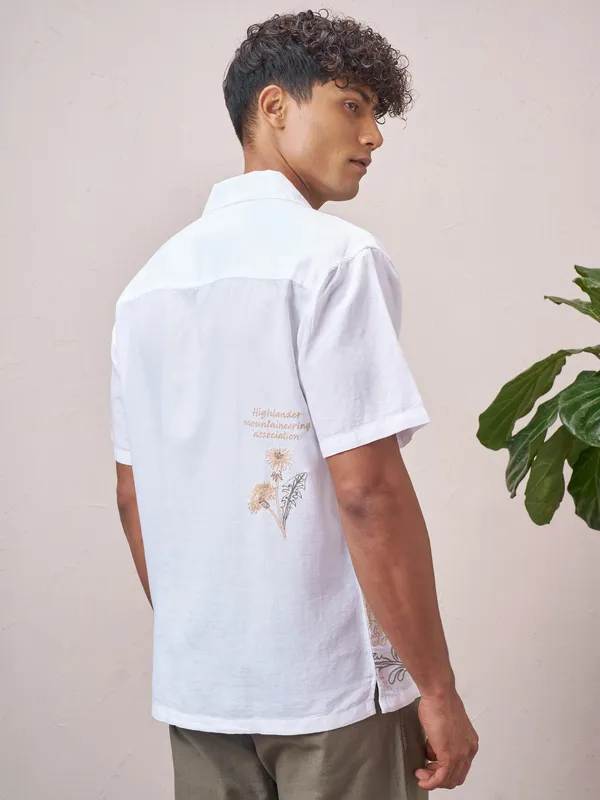 Men Relaxed Fit Casual Shirt